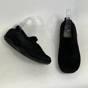 Dansko Cadence women’s size 7 black suede minimalist slip on slouch back shoes